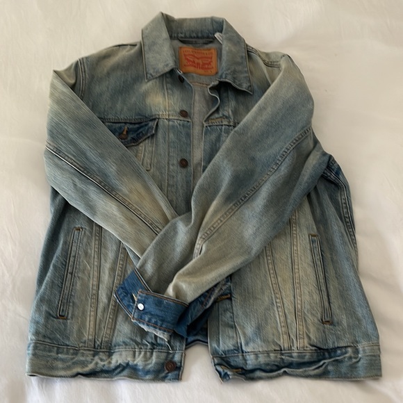 Levi Jean jacket - Picture 4 of 4
